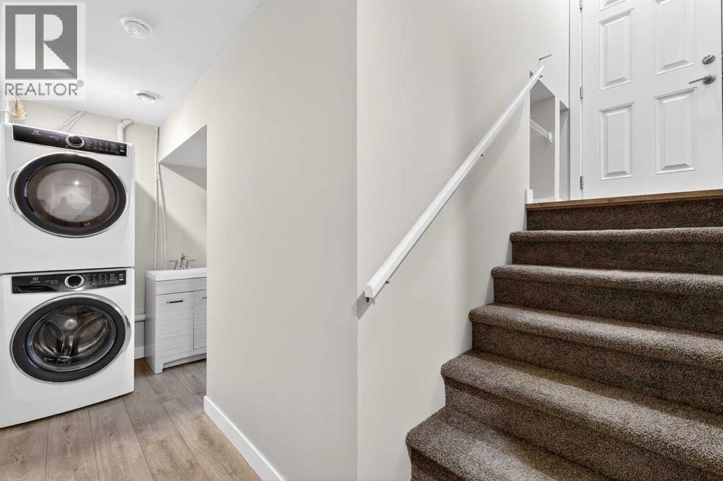 814 Cranbrook Walk Se, Calgary, Alberta T3M 2V5 - Photo 33 - A2314005