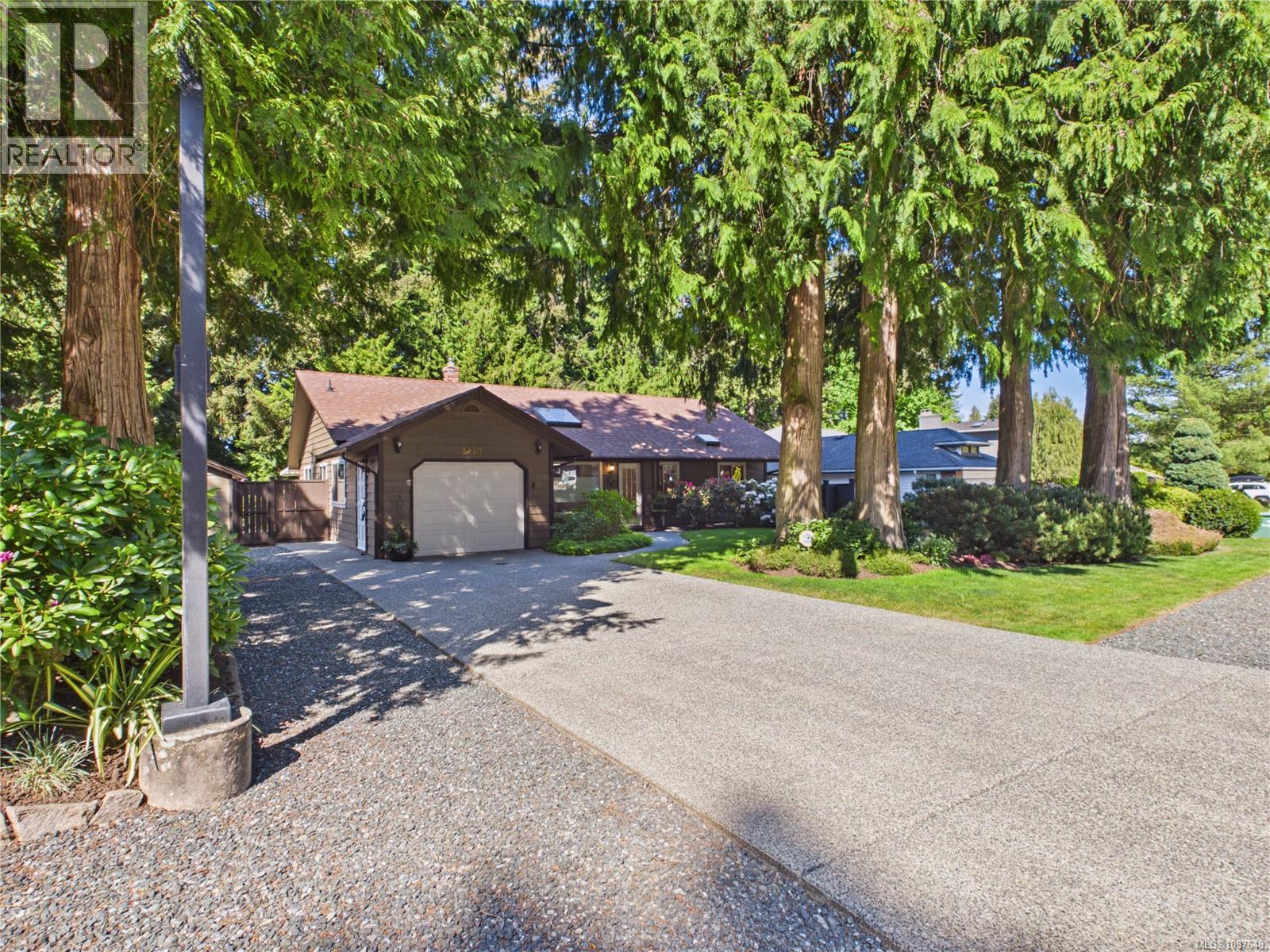 1179 Clubhouse Dr, Qualicum Beach, British Columbia  V9K 1C4 - Photo 40 - 1037640