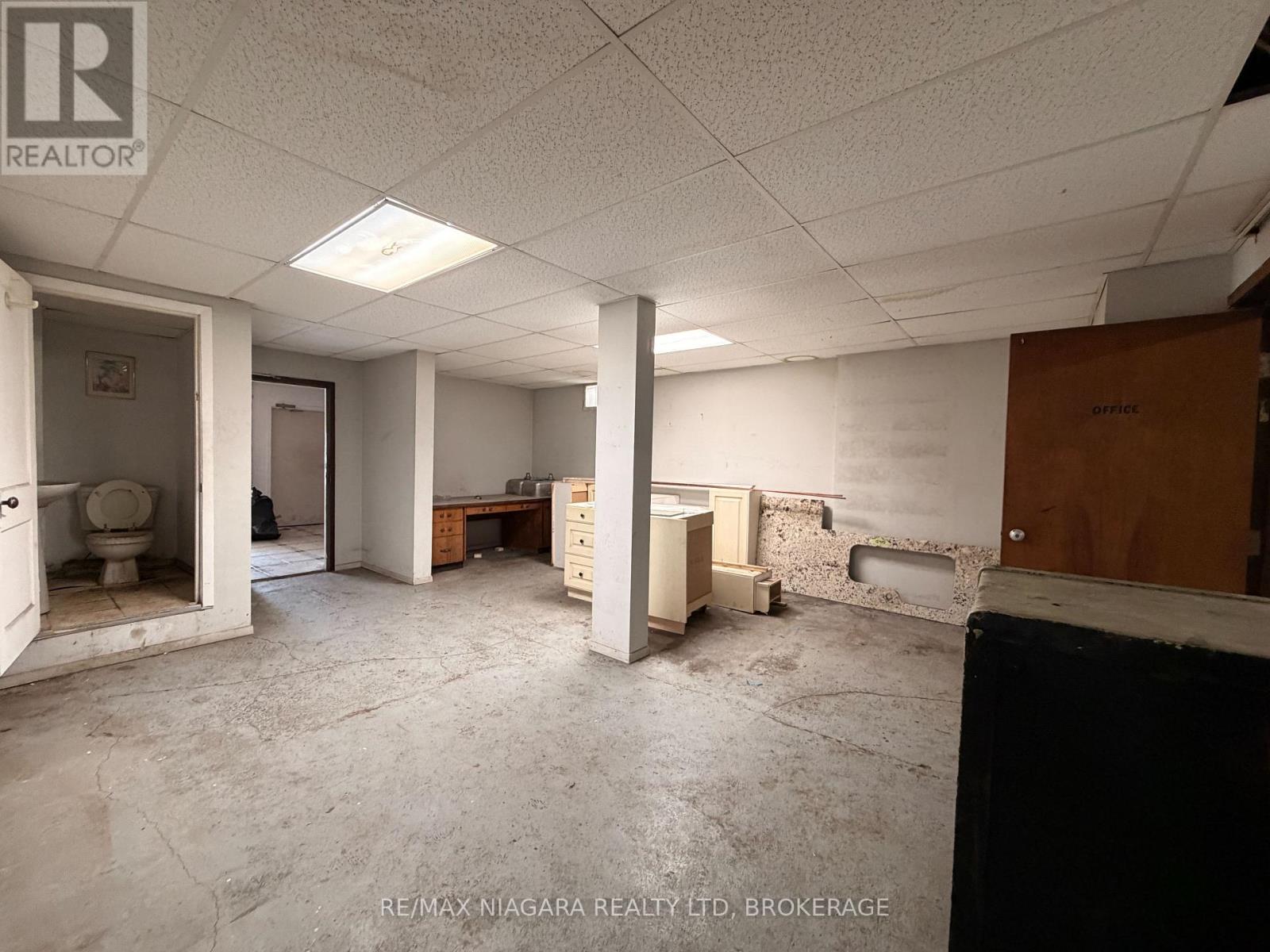 5397 Forsythe Street, Niagara Falls (Clifton Hill), Ontario  L2G 1M1 - Photo 14 - X13165066