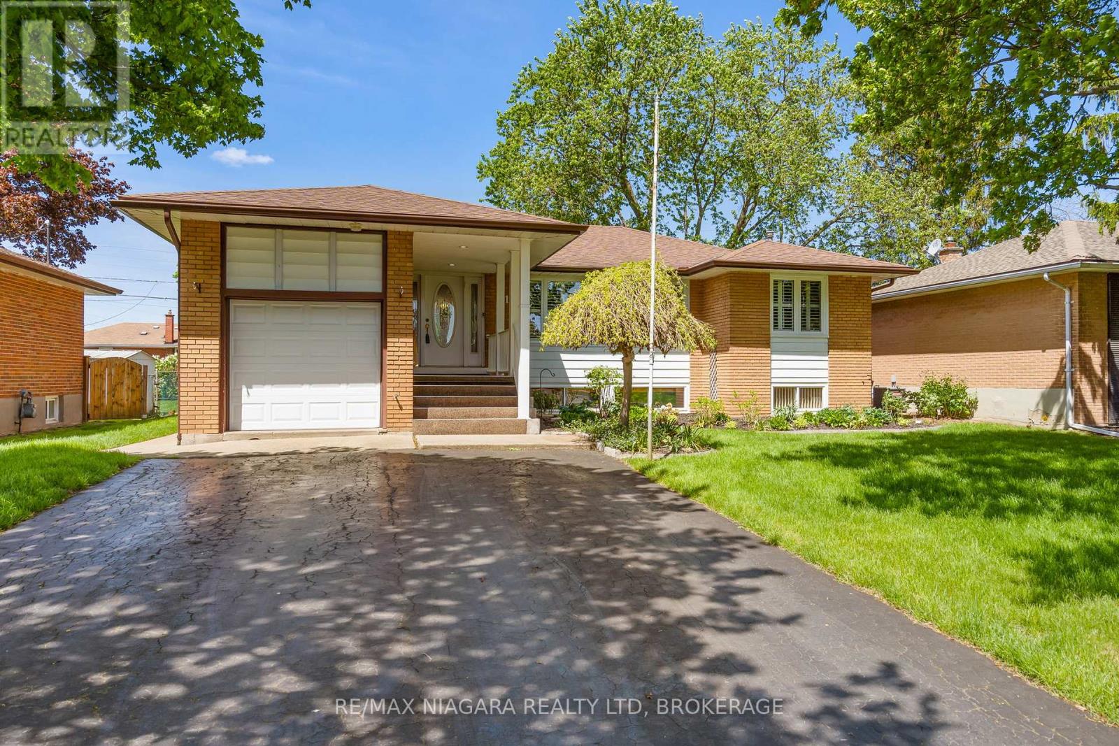 17 Sheba Crescent, Port Colborne, Ontario  L3K 5M4 - Photo 1 - X13165070