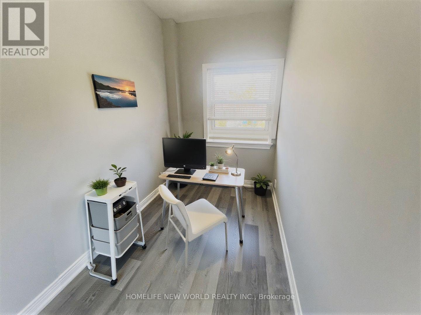 1 - 2 Thornton Avenue, Toronto, Ontario  M6E 2C9 - Photo 5 - W12909372