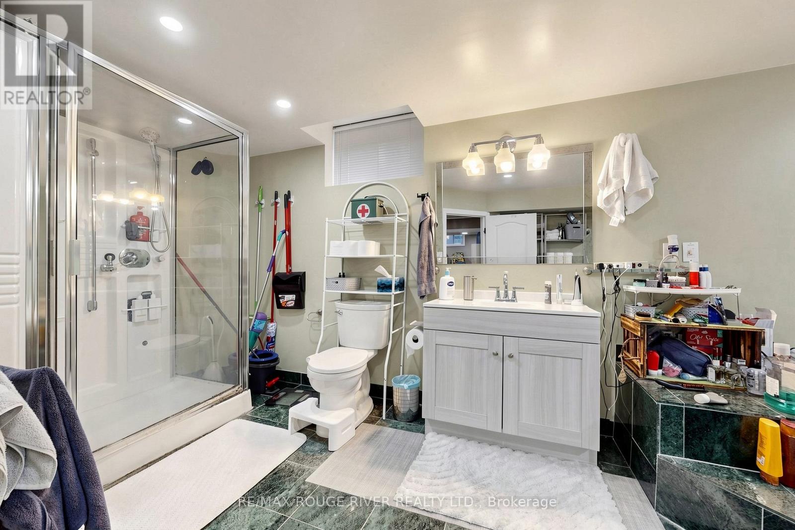 96 Bourbon Street, Vaughan, Ontario  L4L 6Y3 - Photo 39 - N13163616