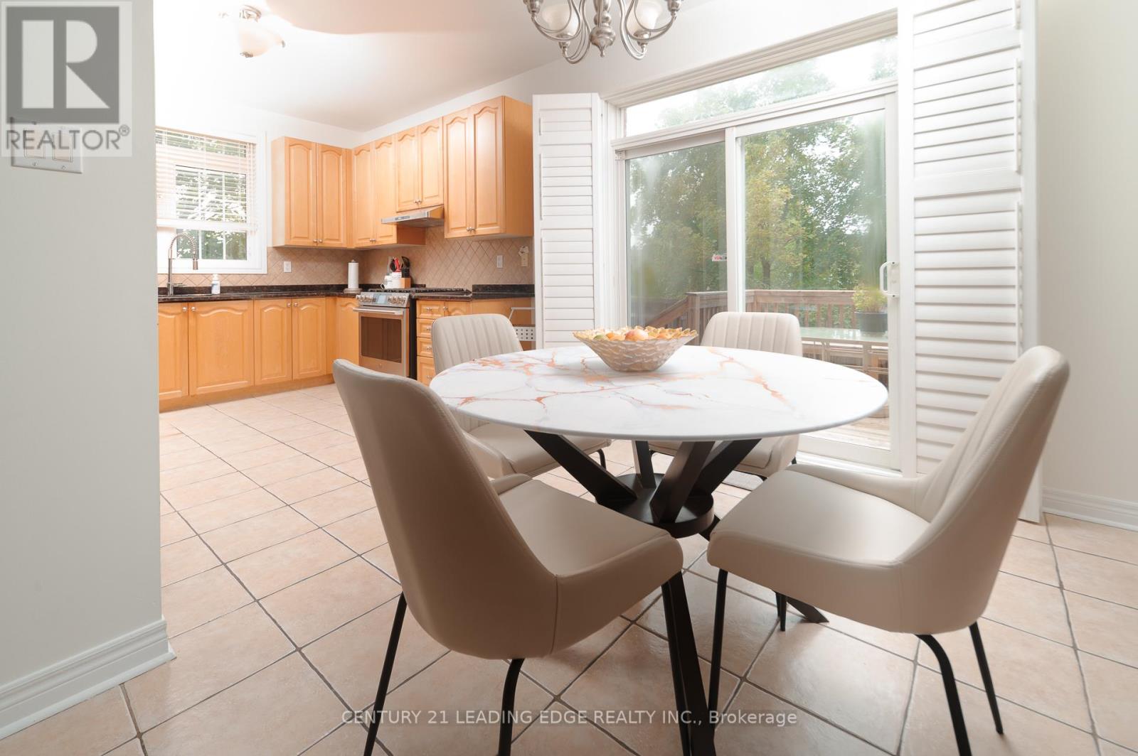 26 Huntspoint Drive, Brampton, Ontario  L6P 2E7 - Photo 14 - W13164874