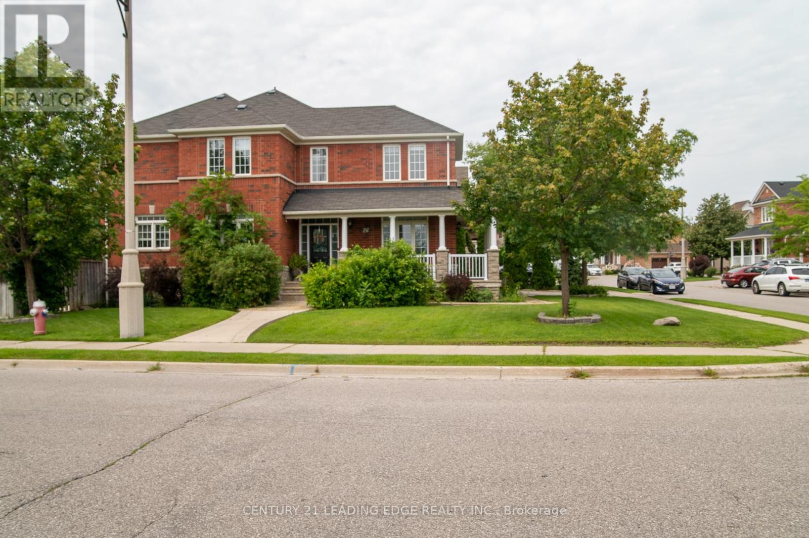 26 HUNTSPOINT DRIVE, Brampton, Ontario
