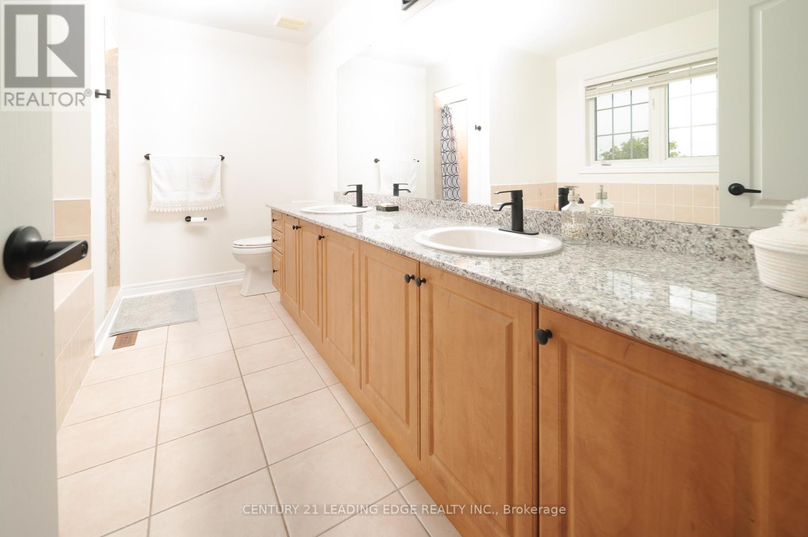 26 Huntspoint Drive, Brampton, Ontario  L6P 2E7 - Photo 31 - W13164874