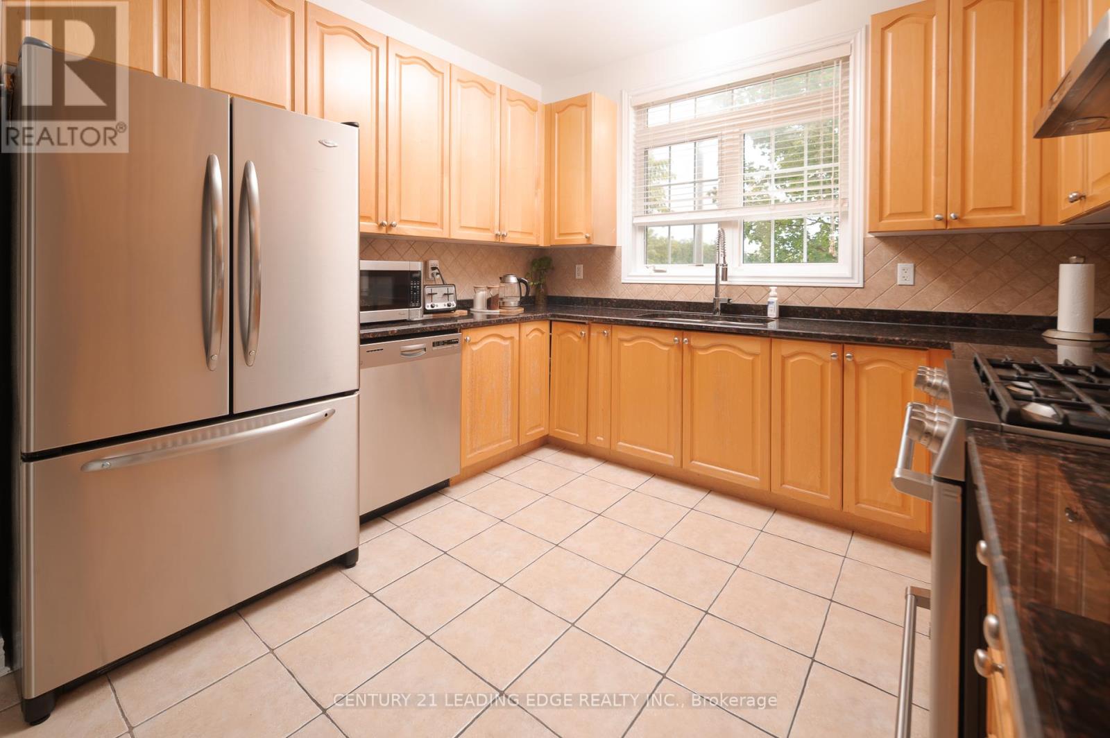 26 Huntspoint Drive, Brampton, Ontario  L6P 2E7 - Photo 16 - W13164874