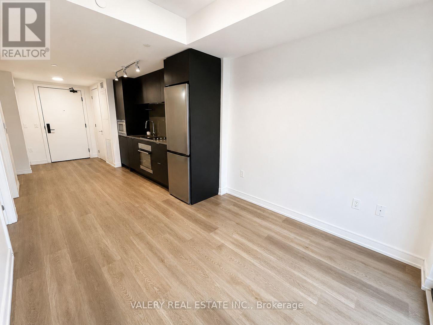 528 - 1 JARVIS STREET, Hamilton, Ontario