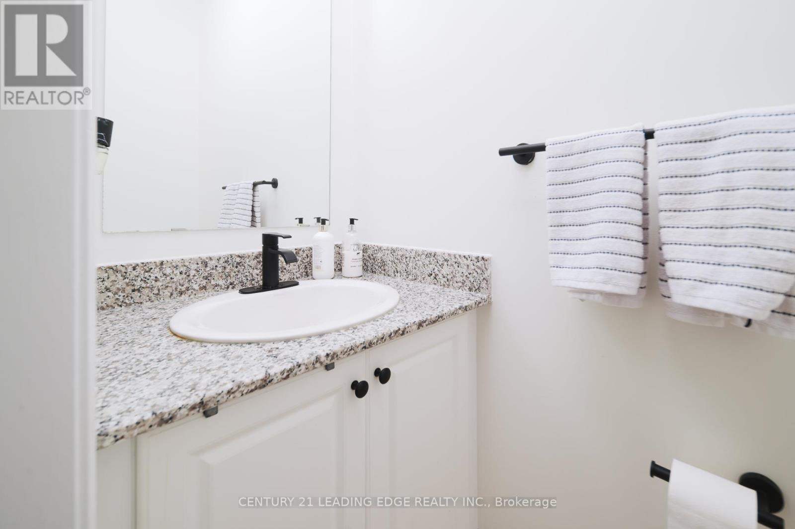 26 Huntspoint Drive, Brampton, Ontario  L6P 2E7 - Photo 20 - W13164874