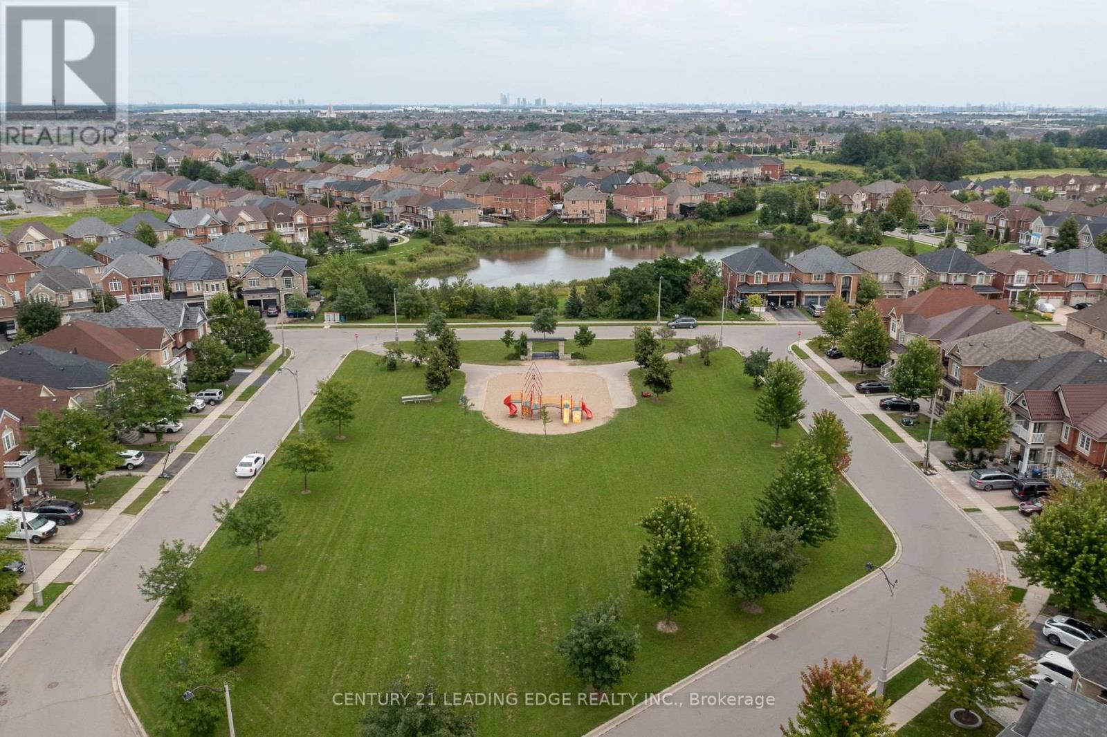 26 Huntspoint Drive, Brampton, Ontario  L6P 2E7 - Photo 36 - W13164874