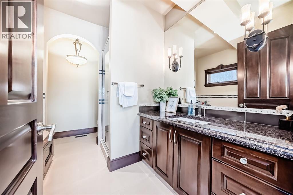 1840 Westmount Boulevard NW, Calgary, Alberta  T2N 3G8 - Photo 17 - A2314069