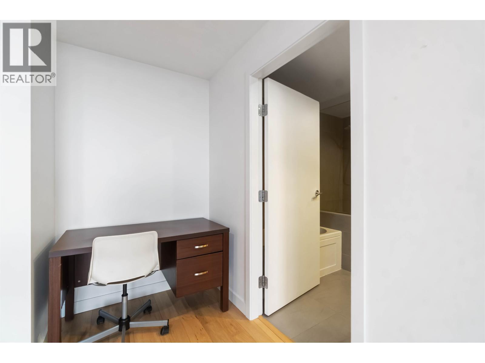 2803 108 W Cordova Street, Vancouver, British Columbia  V6B 0G5 - Photo 11 - R3091597