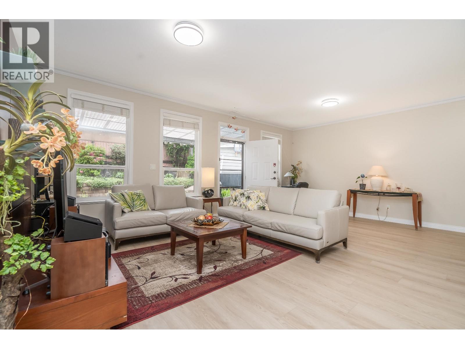 6459 Walker Avenue, Burnaby, British Columbia  V5E 3B7 - Photo 14 - R3126527