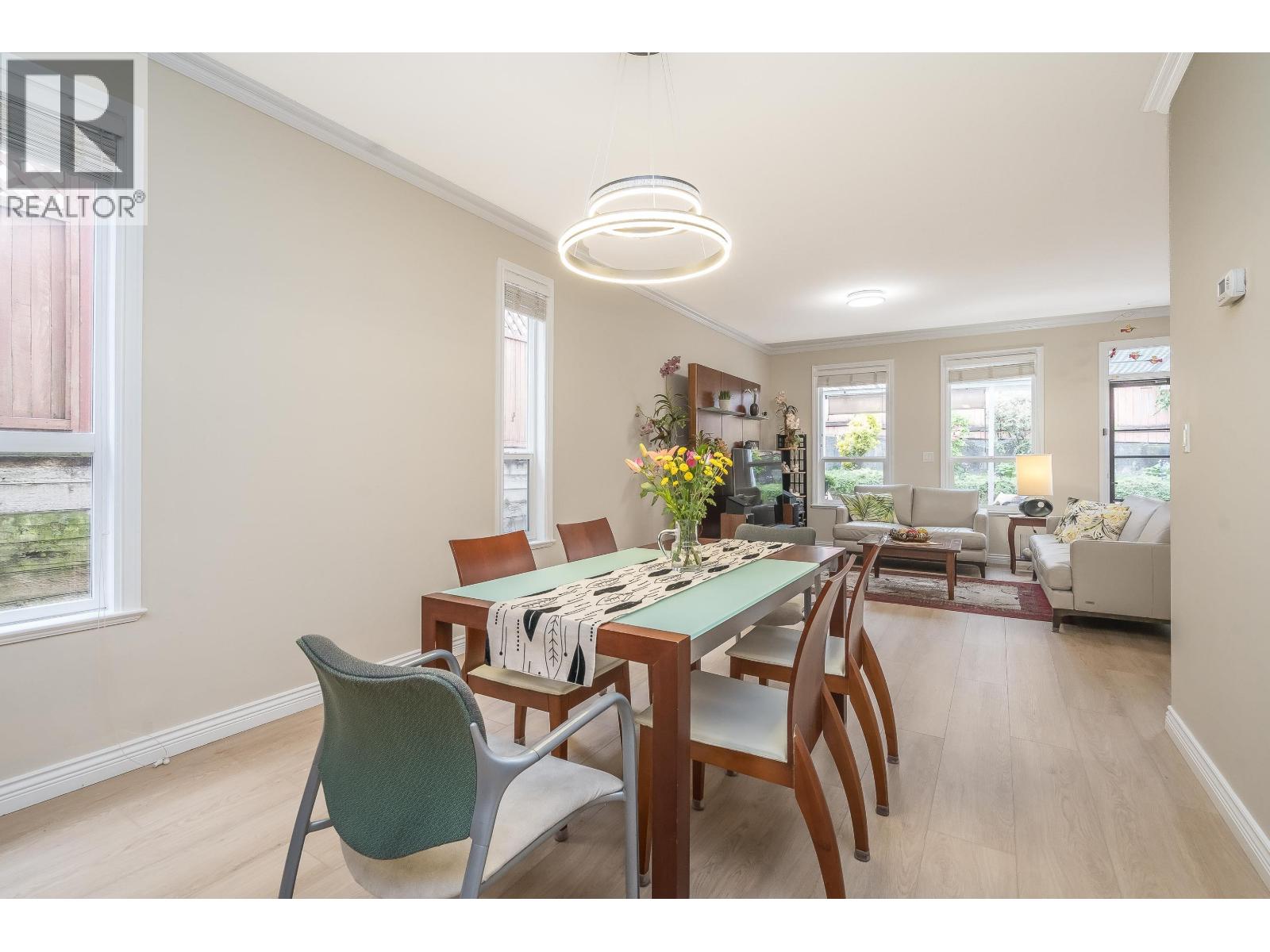 6459 Walker Avenue, Burnaby, British Columbia  V5E 3B7 - Photo 6 - R3126527