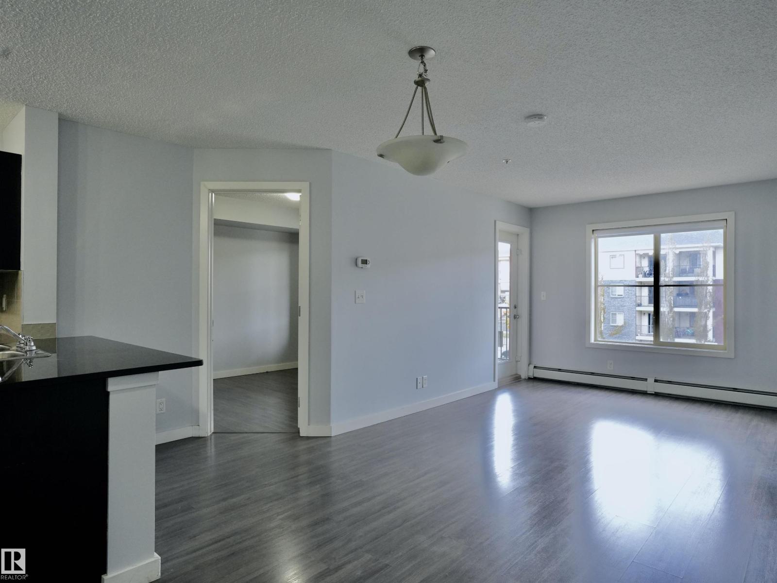 #320 5816 Mullen Pl NW, Edmonton, Alberta  T6R 0W3 - Photo 5 - E4489548