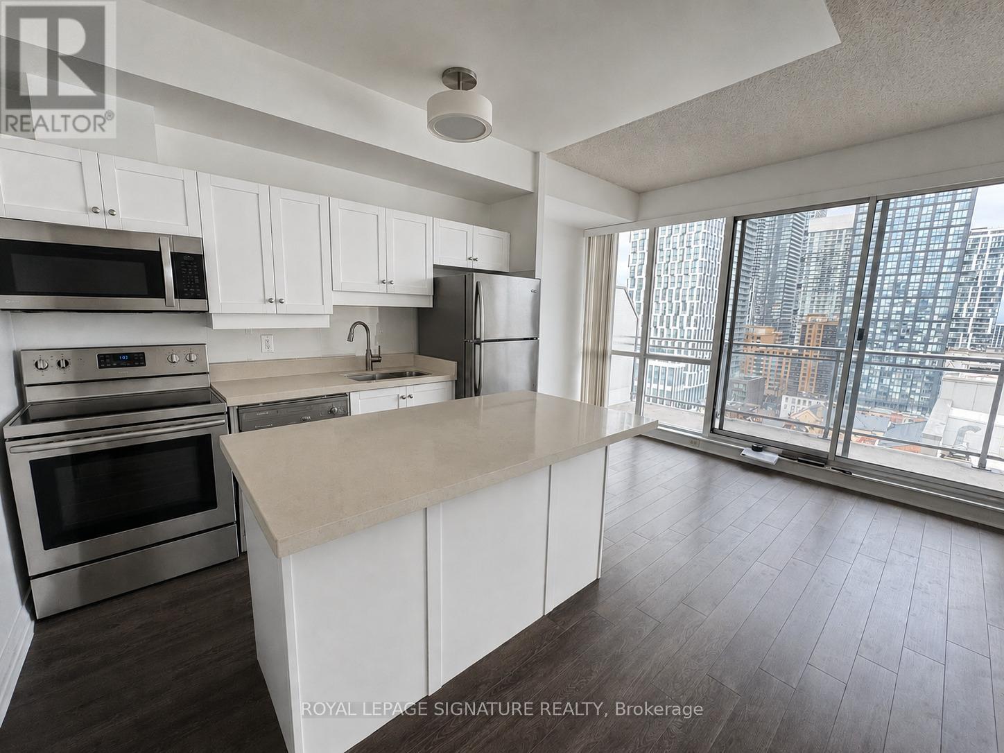 1702 - 220 Victoria Street, Toronto, Ontario  M5B 2R6 - Photo 4 - C13165098