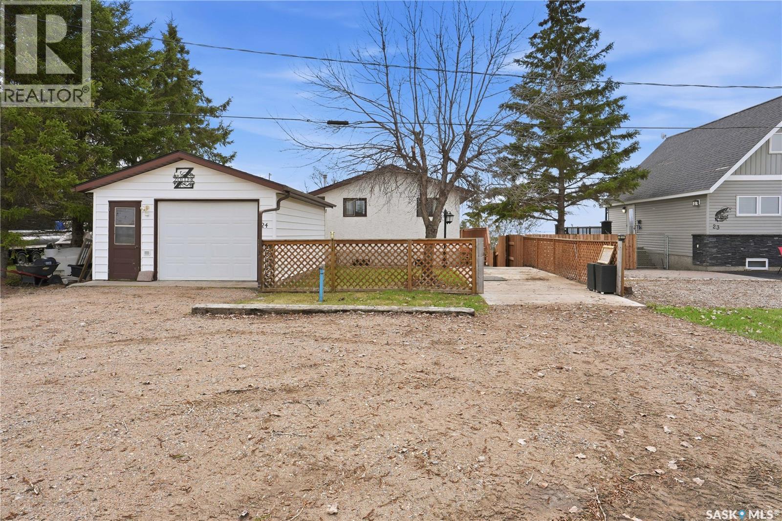 24 Lake Avenue, Meota Rm No.468, Saskatchewan  S0M 1X0 - Photo 4 - SK036825