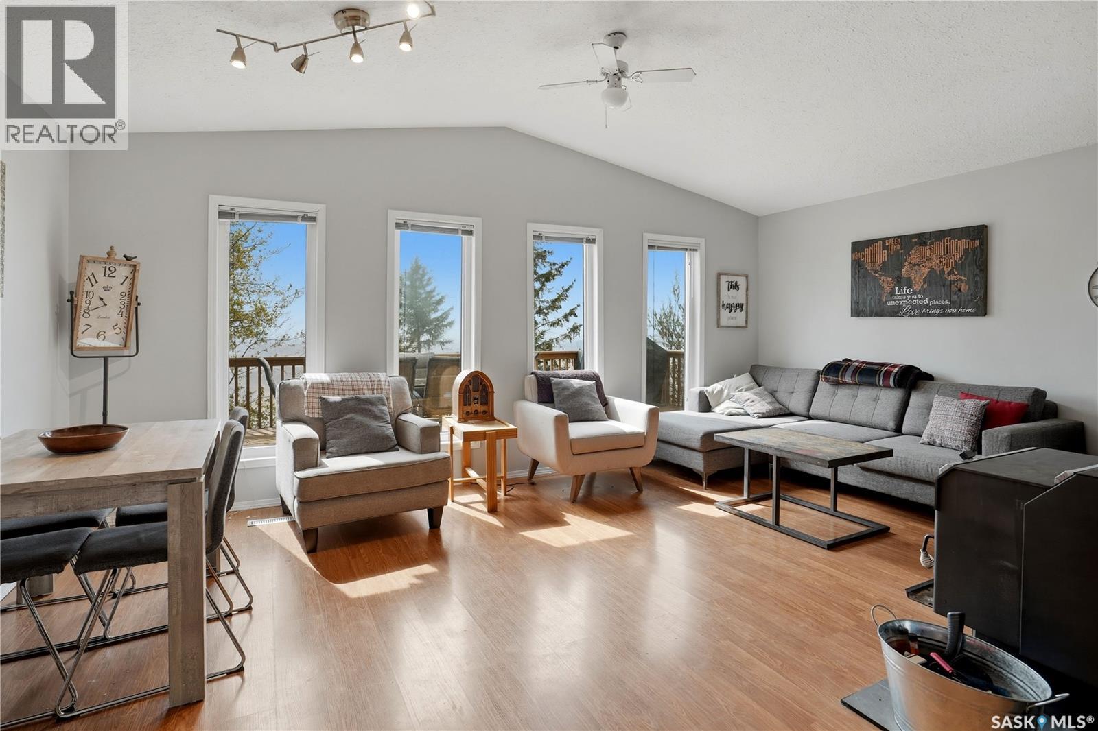 24 Lake Avenue, Meota Rm No.468, Saskatchewan  S0M 1X0 - Photo 5 - SK036825