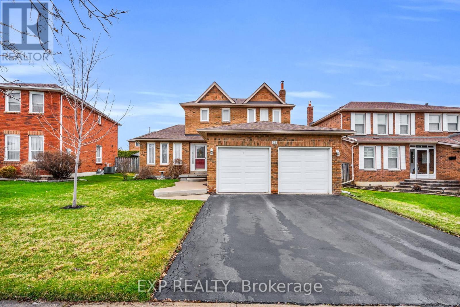 22 BRISTOL AVENUE, Brampton, Ontario