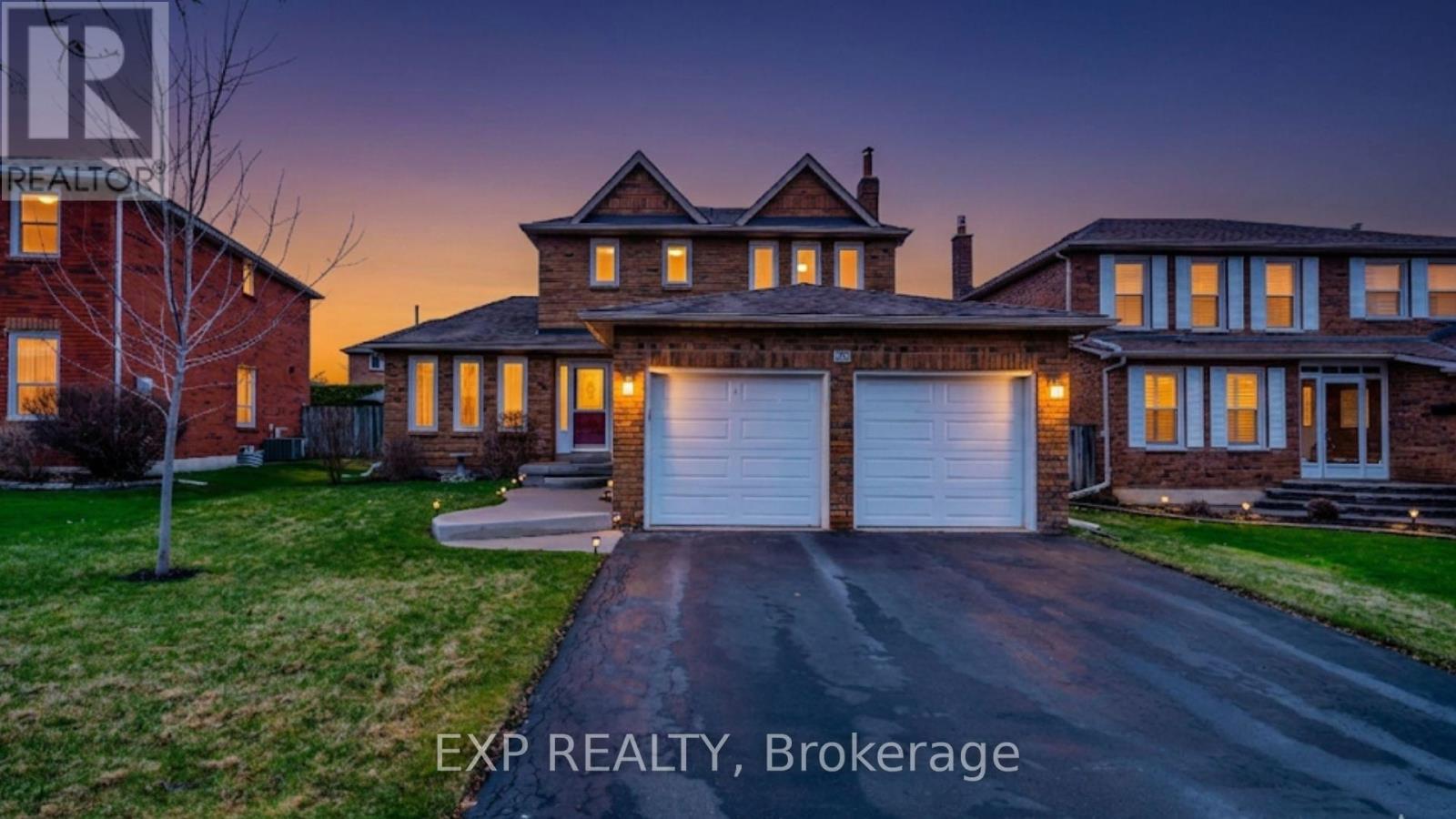 22 Bristol Avenue, Brampton, Ontario  L6X 2B3 - Photo 2 - W13005798