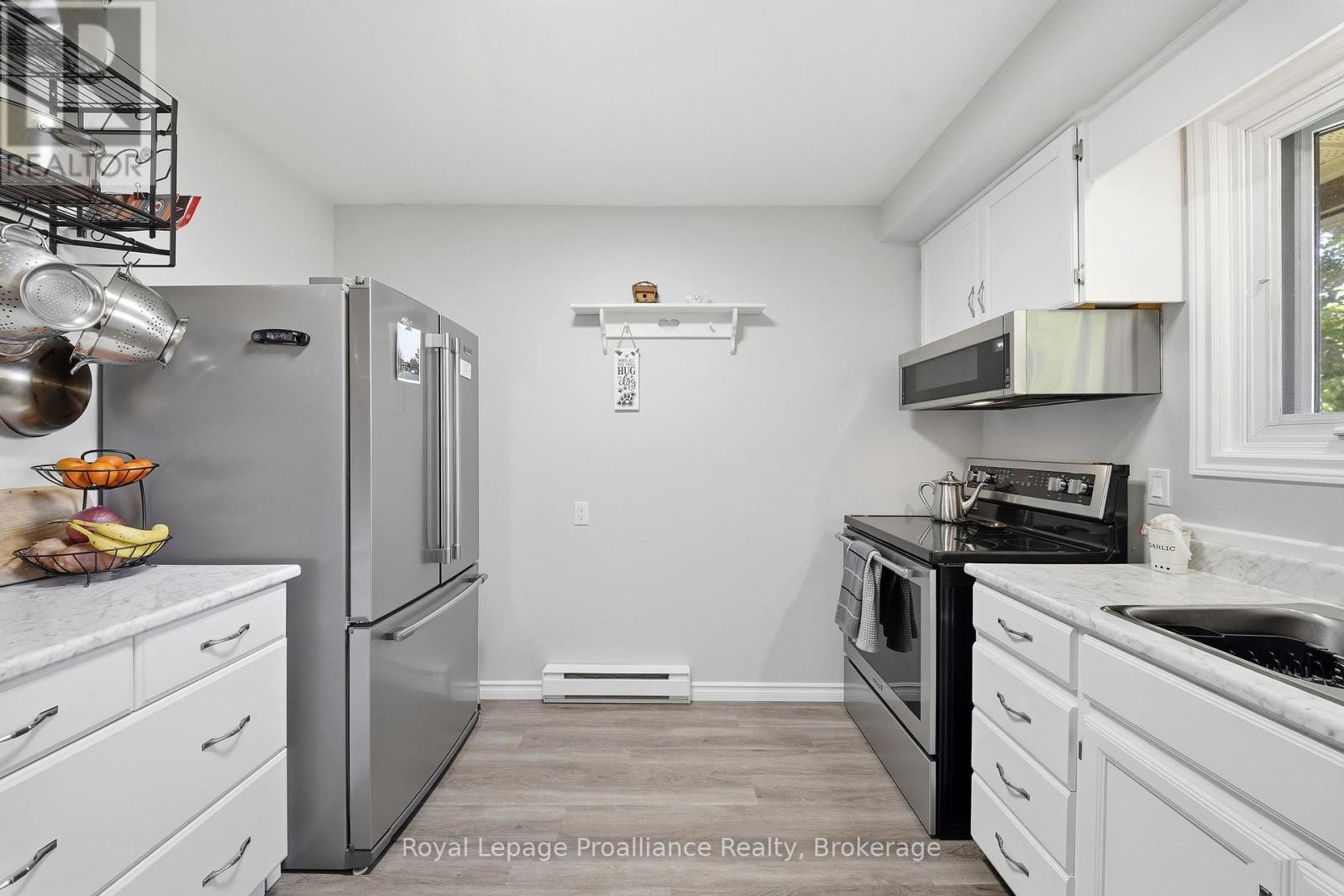 63 O'hare Street, Belleville, Ontario  K8P 4R9 - Photo 10 - X13165114