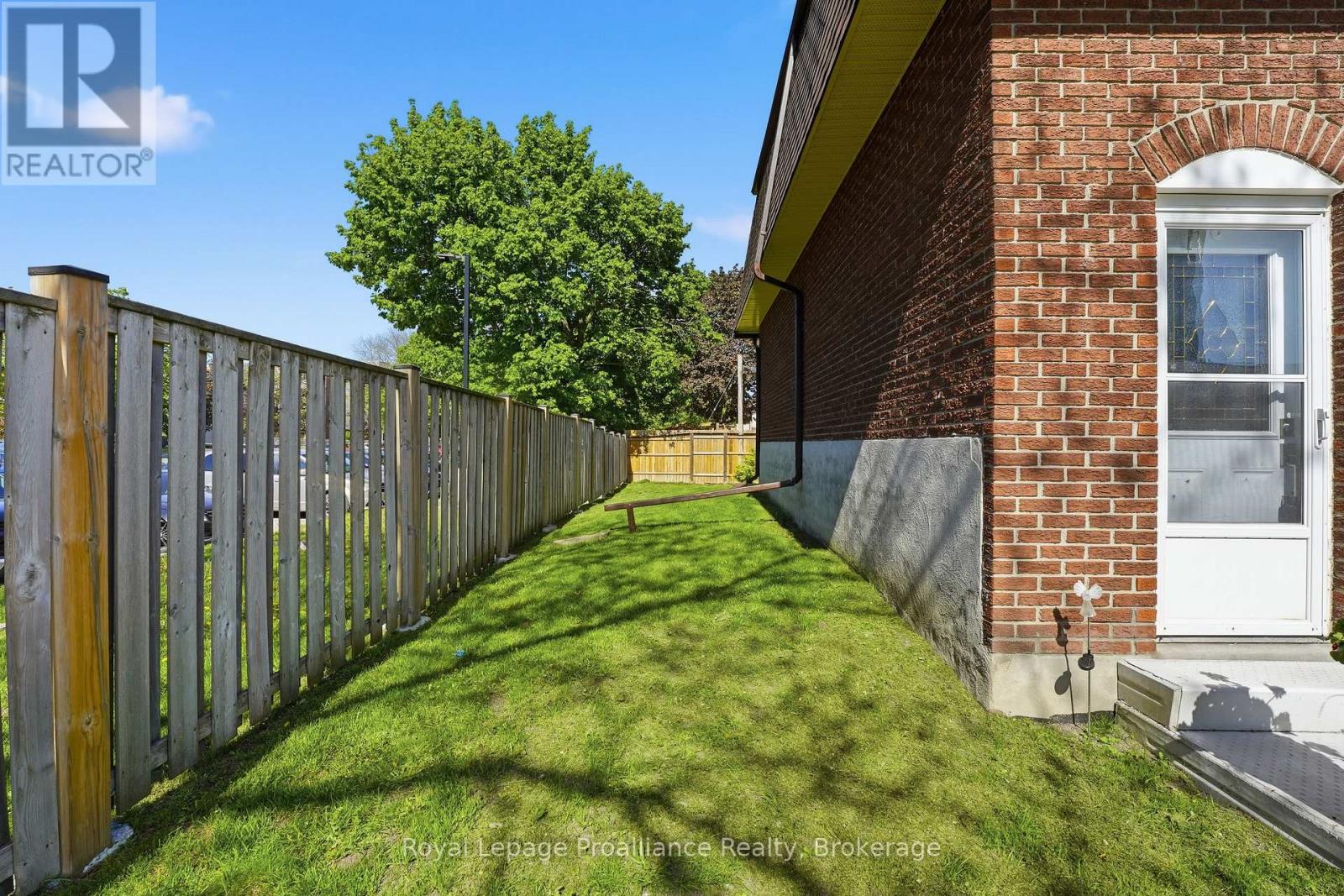 63 O'hare Street, Belleville, Ontario  K8P 4R9 - Photo 38 - X13165114