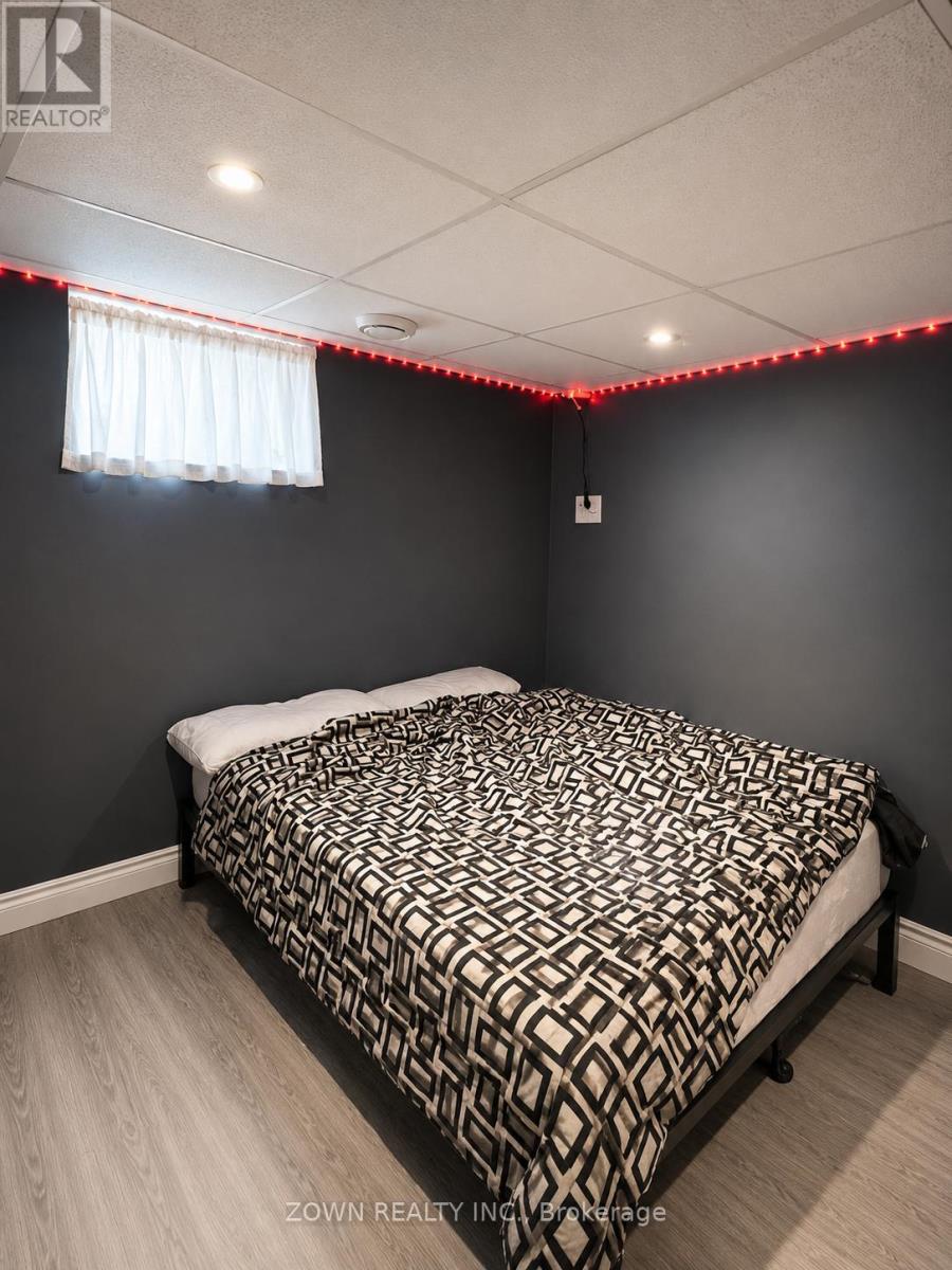 41 Morna Avenue, Toronto, Ontario  M1E 2A9 - Photo 6 - E13165028