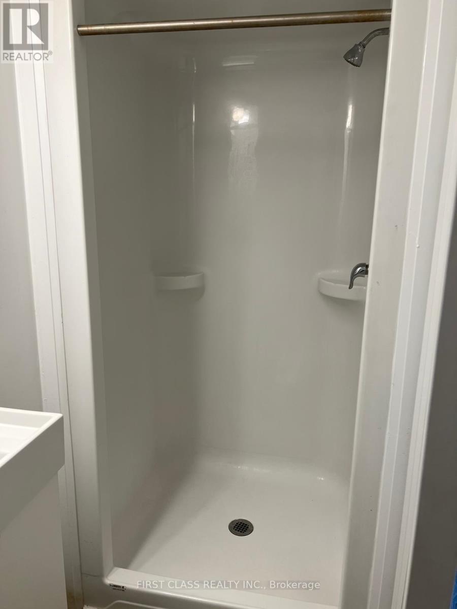 602 - 1900 Simcoe Street N, Oshawa (Samac), Ontario  L1G 0C1 - Photo 8 - E13165060