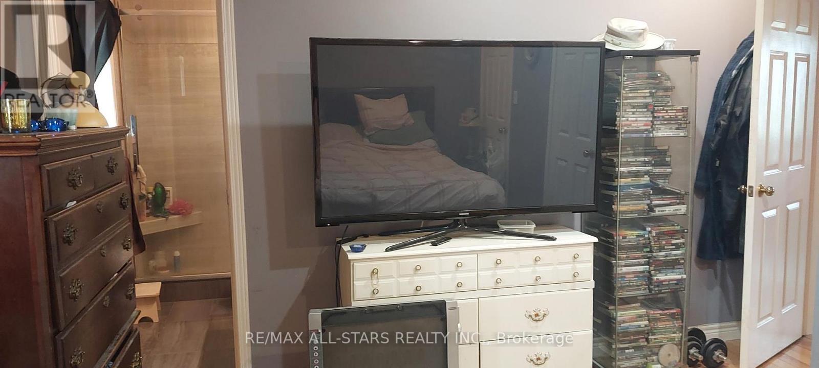 167 Williamson Drive, Haldimand, Ontario N3W 1A5 - Photo 25 - X13094726