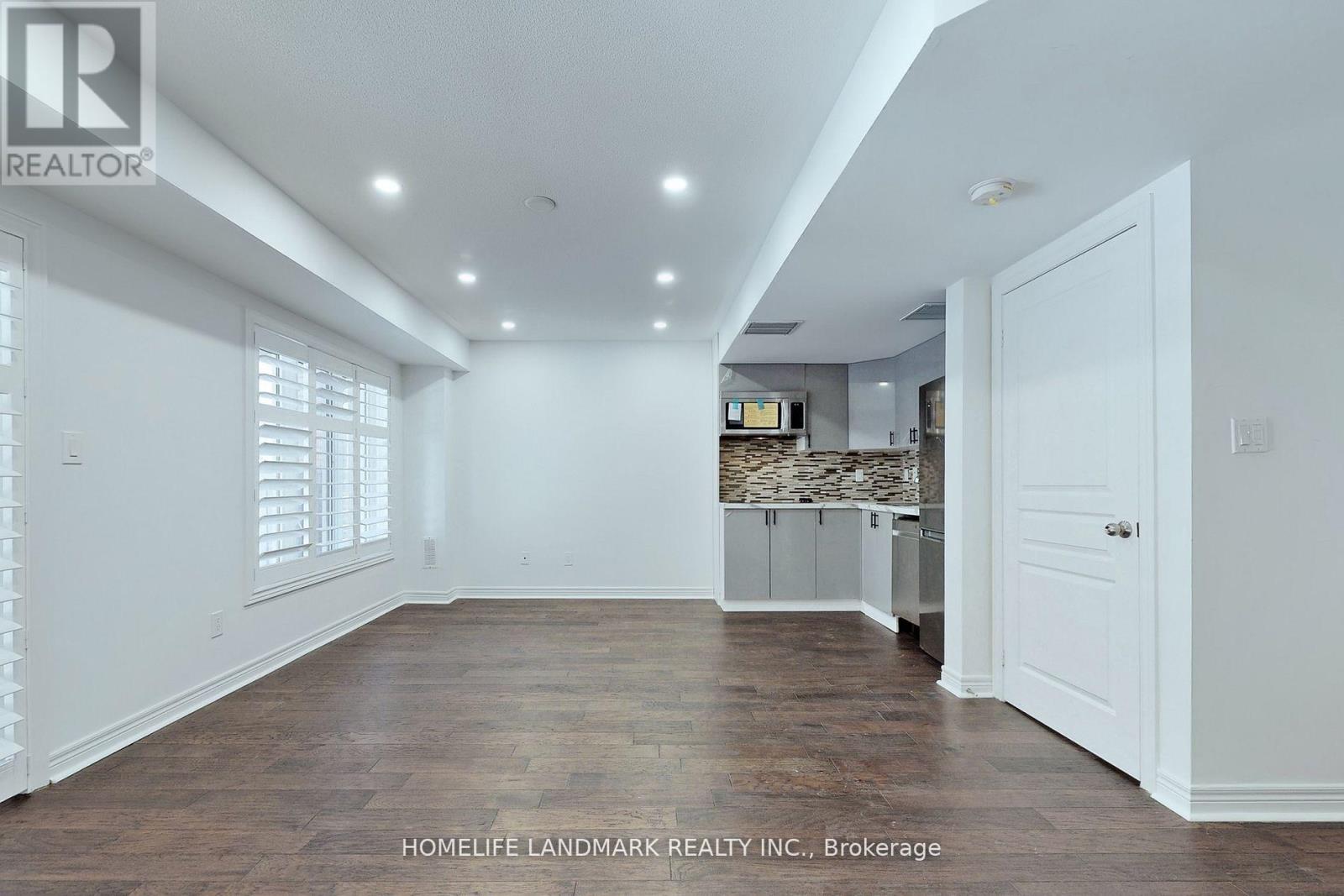 61 Rumsey Road, Vaughan, Ontario  L6A 4L8 - Photo 4 - N13165034