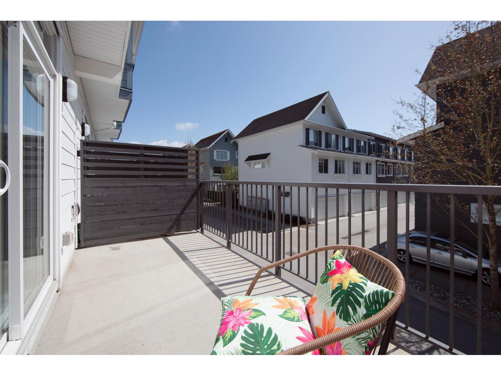 92 158 171 Street, Surrey, British Columbia  V3Z 0X1 - Photo 2 - R3126189