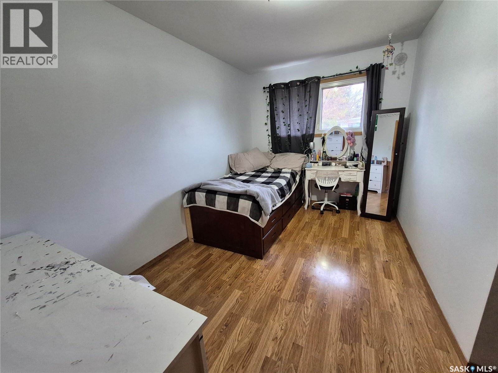 451 Woodlawn Crescent, Weyburn, Saskatchewan S4H 0X5 - Photo 26 - SK036274