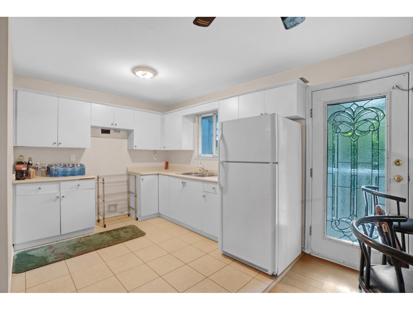 15829 87a Avenue, Surrey, British Columbia  V4N 4Z5 - Photo 10 - R3126869