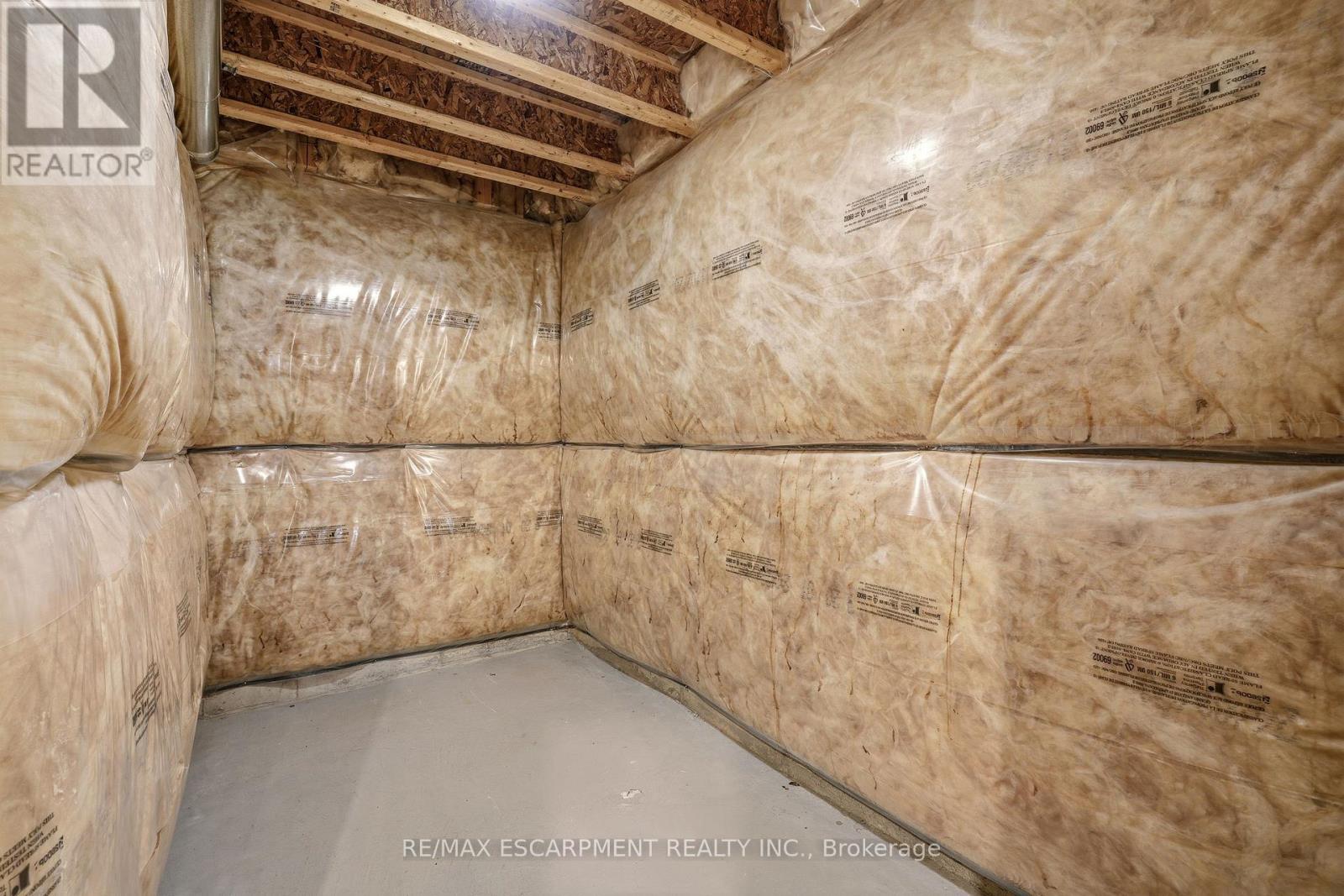 1364 Sycamore Garden, Milton, Ontario L9E 1R3 - Photo 40 - W13165032