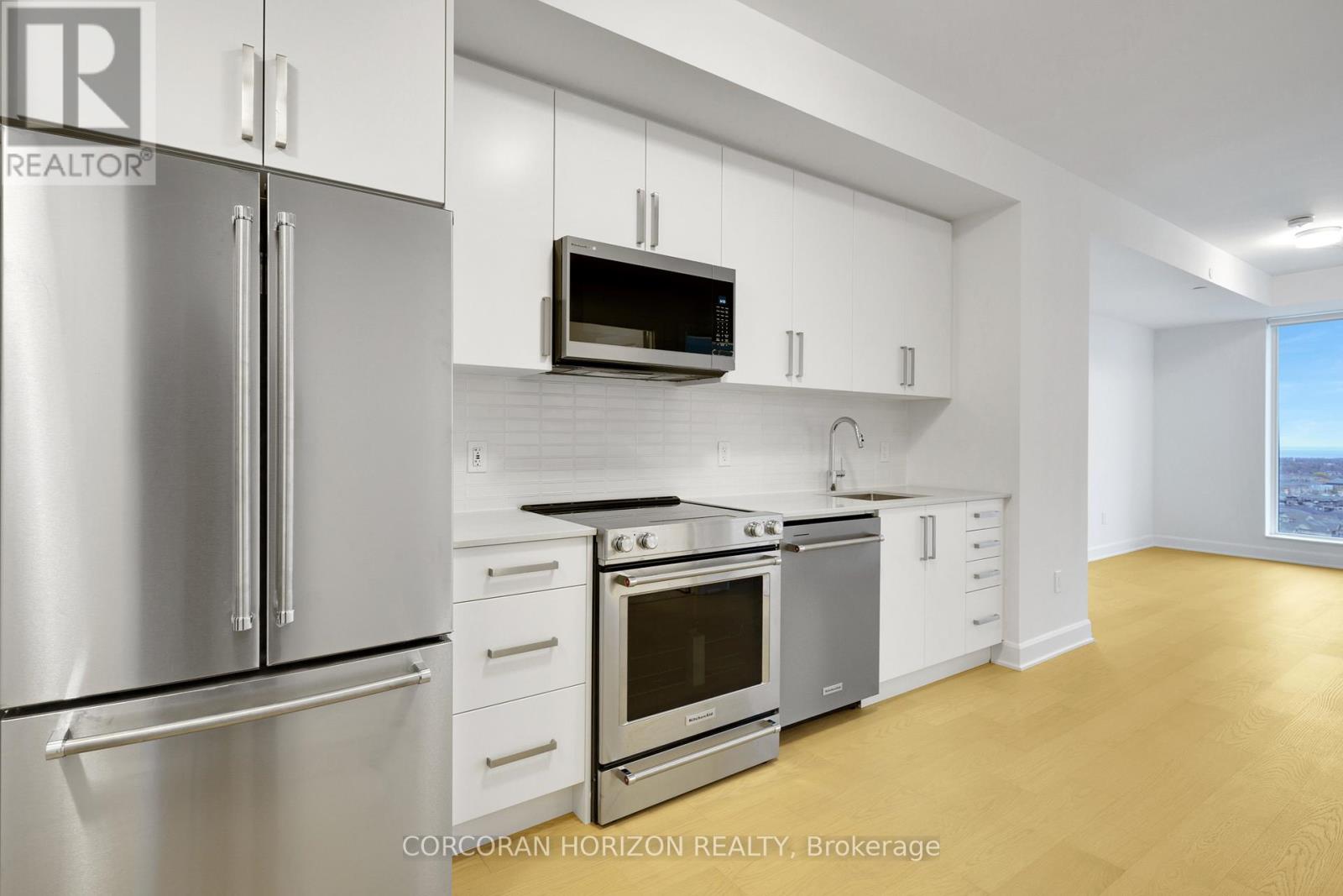 1909 - 3240 William Coltson Avenue, Oakville, Ontario  L6H 8C8 - Photo 6 - W13165058