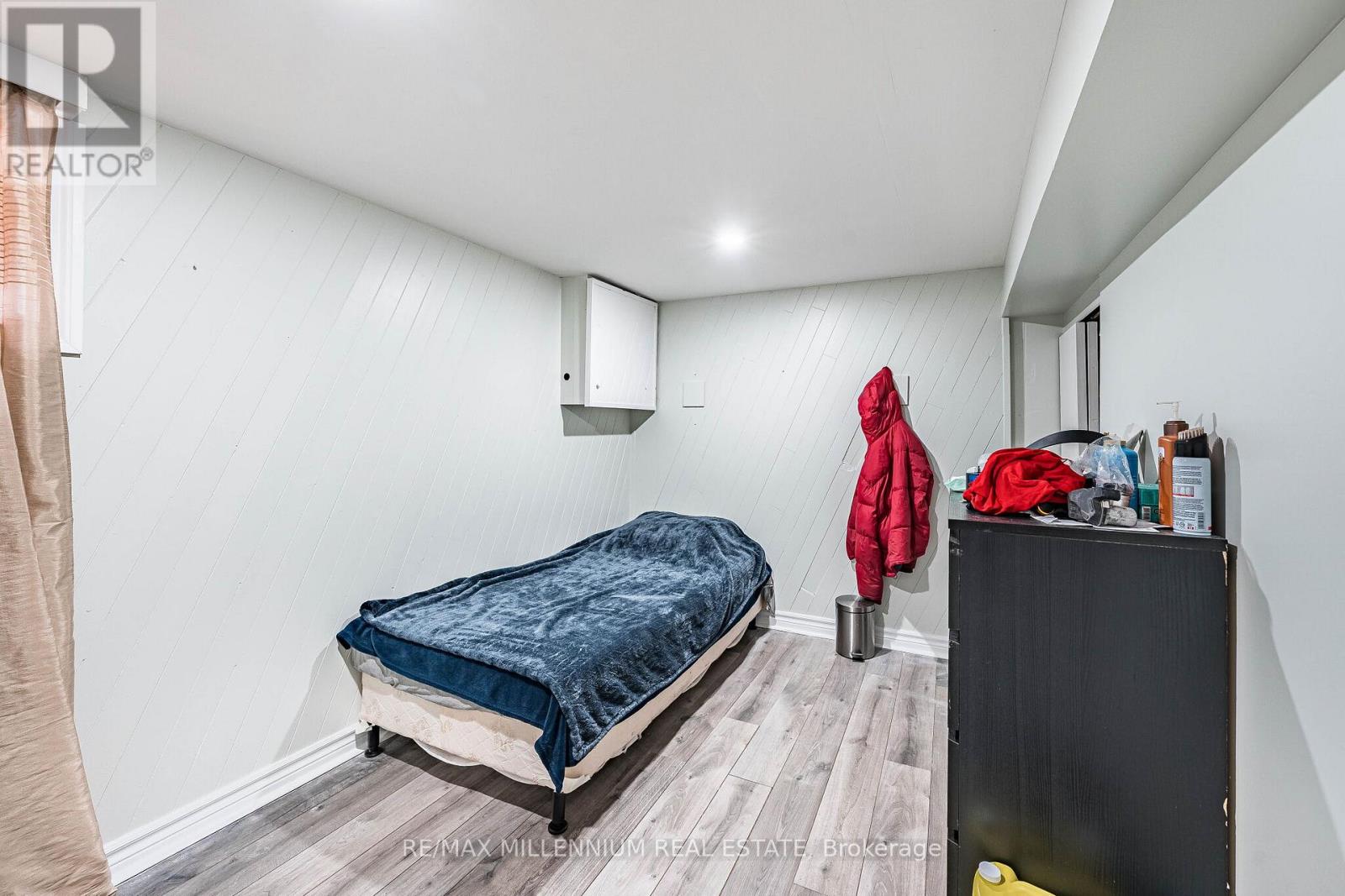 271 Thistle Down Boulevard W, Toronto (Thistletown-Beaumonde Heights), Ontario  M9V 1K6 - Photo 39 - W13165110