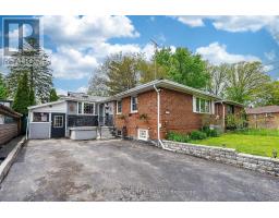 271 THISTLE DOWN BOULEVARD W, Toronto, Ontario