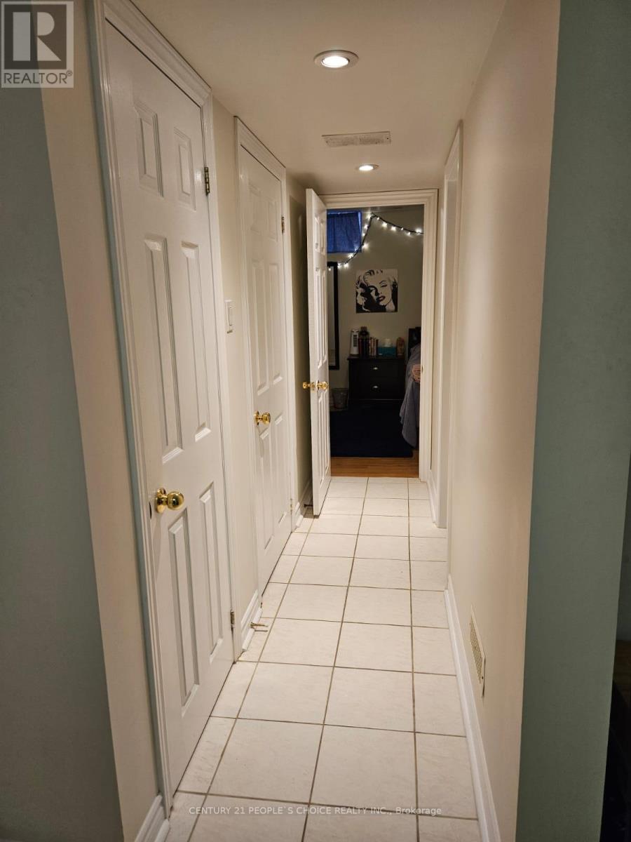 Basement - 33 Pinecone Drive, Toronto (West Humber-Clairville), Ontario  M9W 7B5 - Photo 9 - W13165112