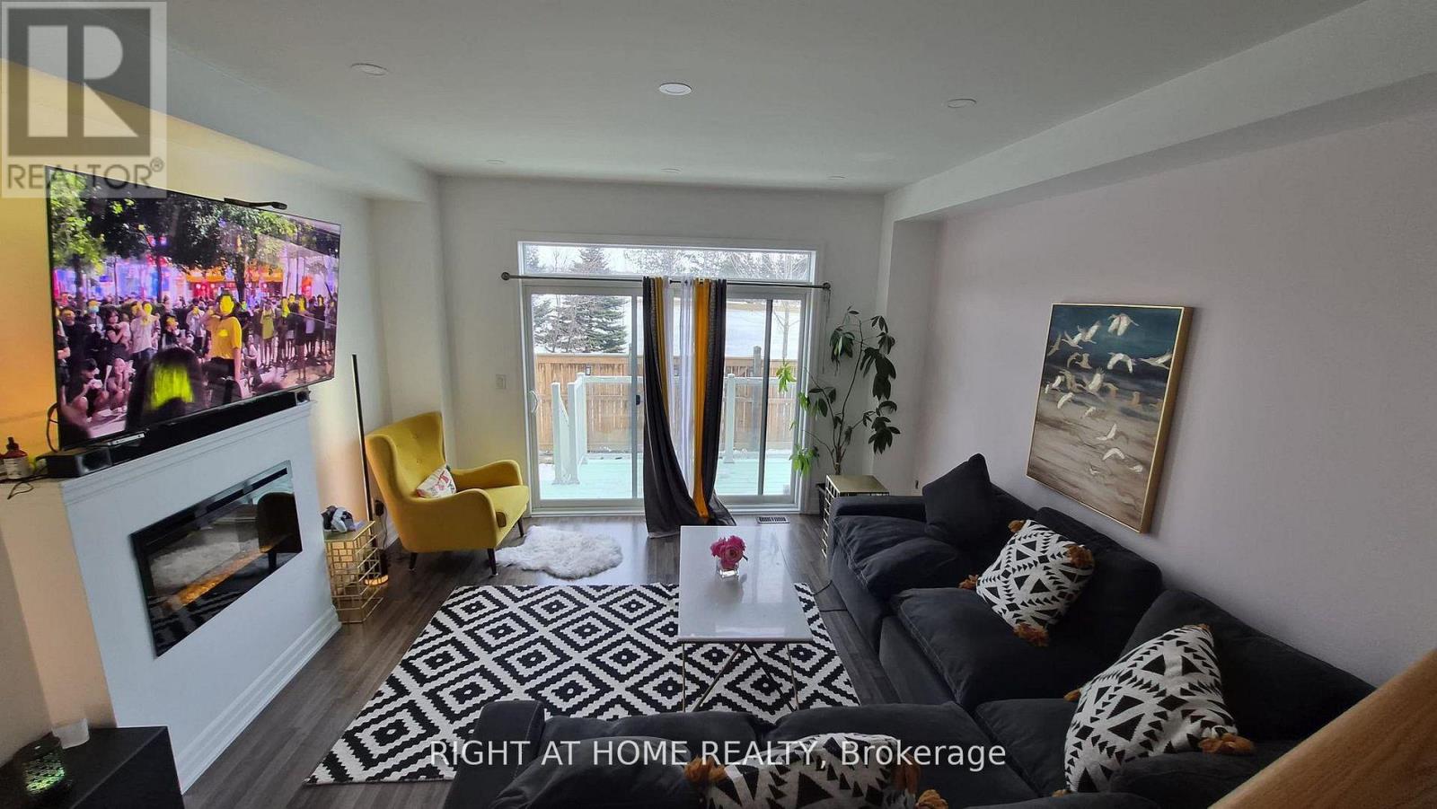 34 - 384 Arctic Red Drive, Oshawa, Ontario  L1L 0M5 - Photo 4 - E13021946