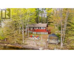 1040 TED CARR LANE, Algonquin Highlands, Ontario