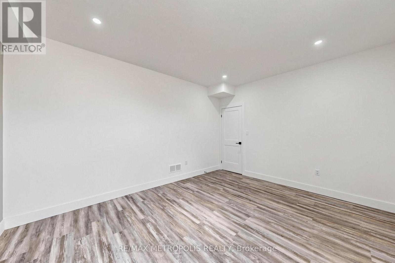 604 Chelton Road, London South (South U), Ontario  N6M 0H7 - Photo 42 - X13165040