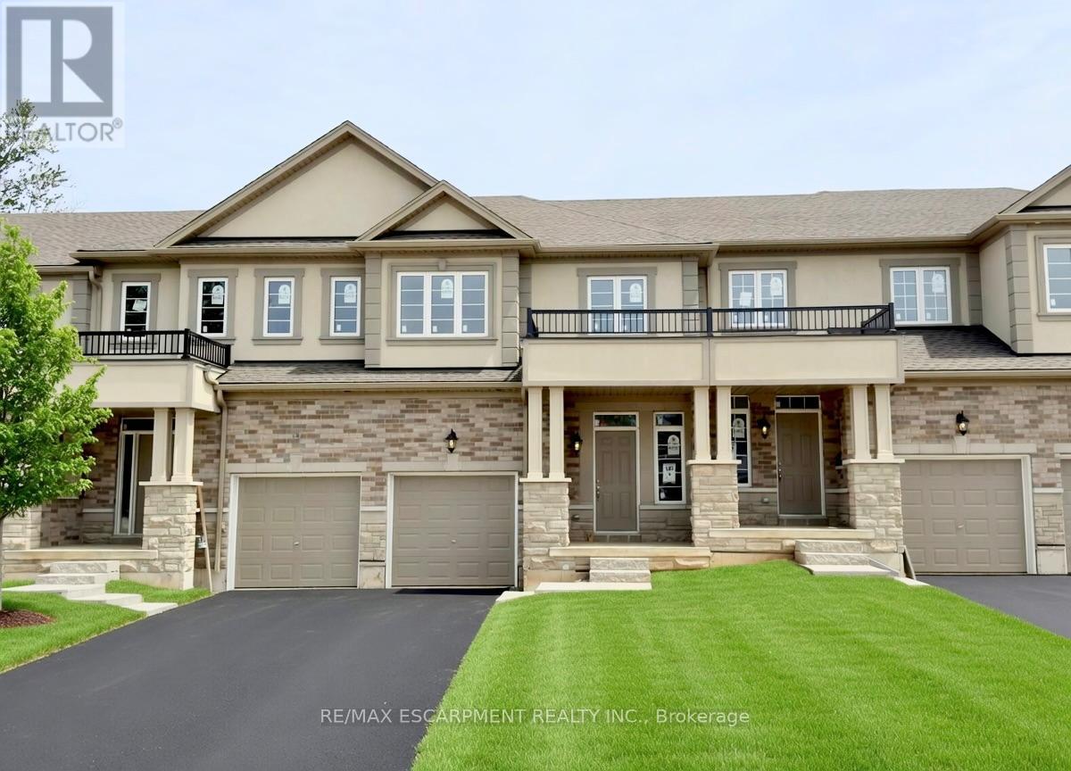 11 DAVINCI BOULEVARD, Hamilton, Ontario