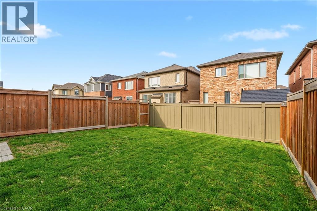 1364 Sycamore Garden, Milton, Ontario  L9E 1R3 - Photo 43 - 40832900