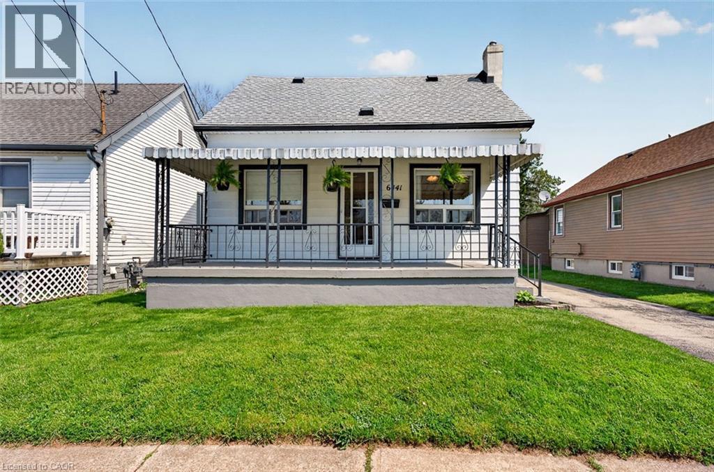 6441 Monroe Street, Niagara Falls, Ontario  L2G 2G9 - Photo 2 - 40832618