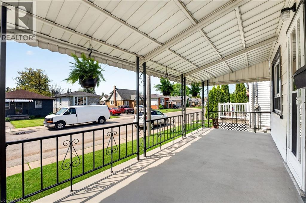 6441 Monroe Street, Niagara Falls, Ontario  L2G 2G9 - Photo 4 - 40832618
