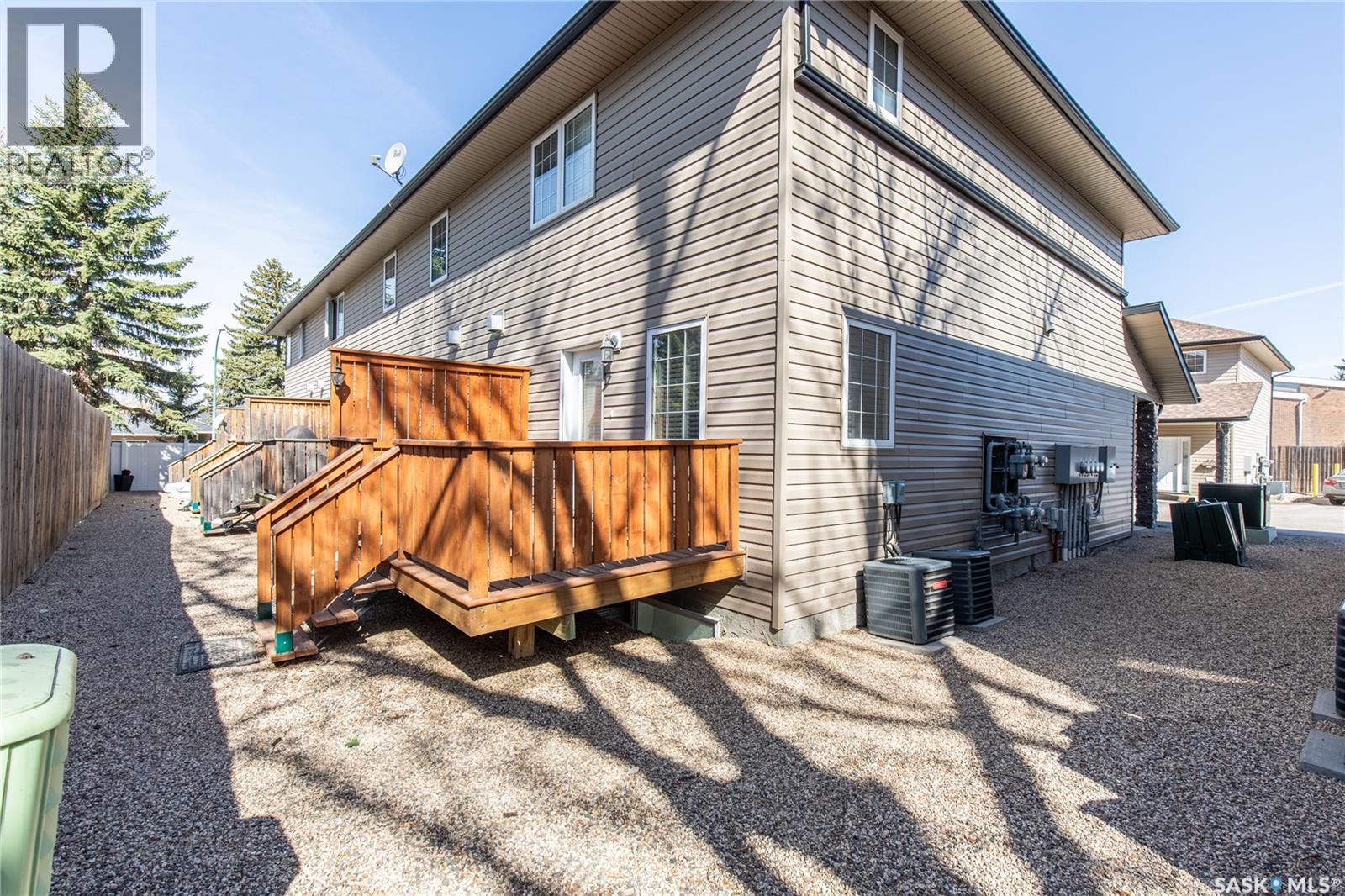 B4 33 Wood Lily Drive, Moose Jaw, Saskatchewan  S6J 1E6 - Photo 48 - SK035996