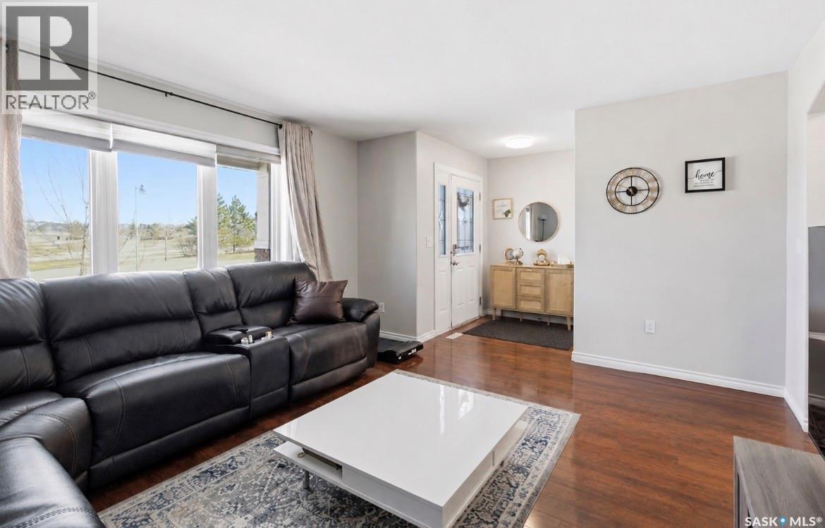610 Stonebridge Common, Saskatoon, Saskatchewan  S7K 0M9 - Photo 3 - SK036187
