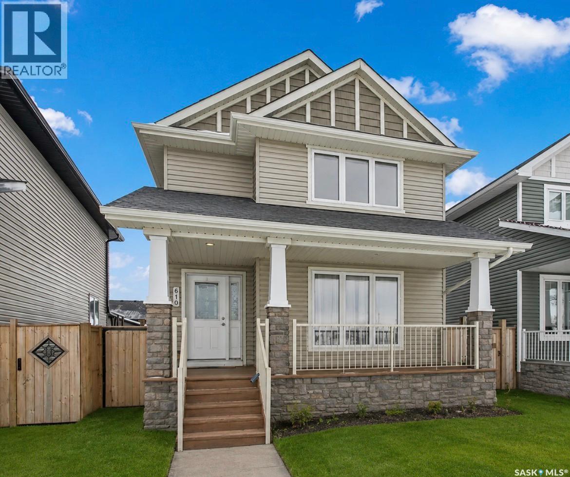 610 Stonebridge COMMON, Saskatoon, Saskatchewan