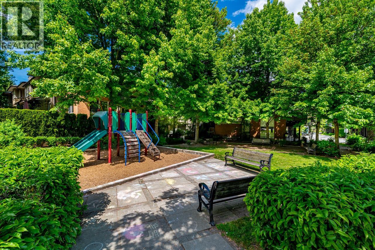 203 400 Klahanie Drive, Port Moody, British Columbia  V3H 5K9 - Photo 39 - R3127101