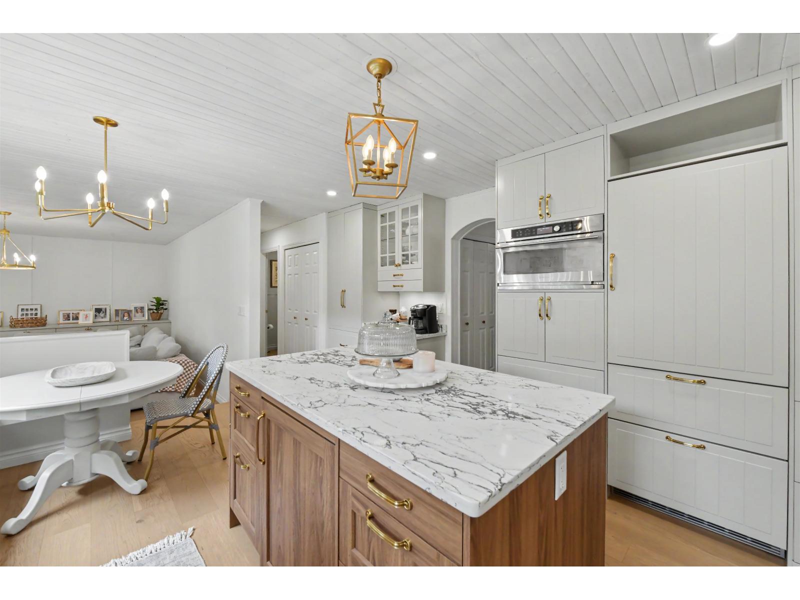 2085 Ocean Forest Drive, Surrey, British Columbia  V4A 6P1 - Photo 8 - R3125025