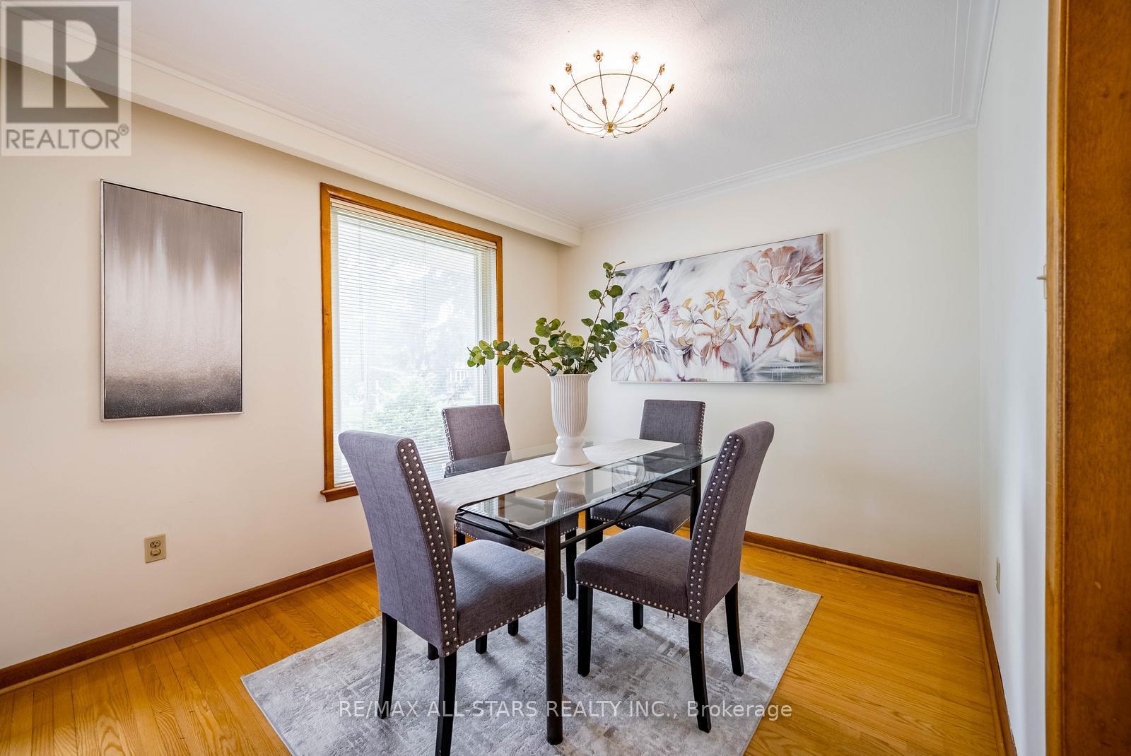 26 Summerglade Drive, Toronto, Ontario  M1S 1W8 - Photo 12 - E13165152